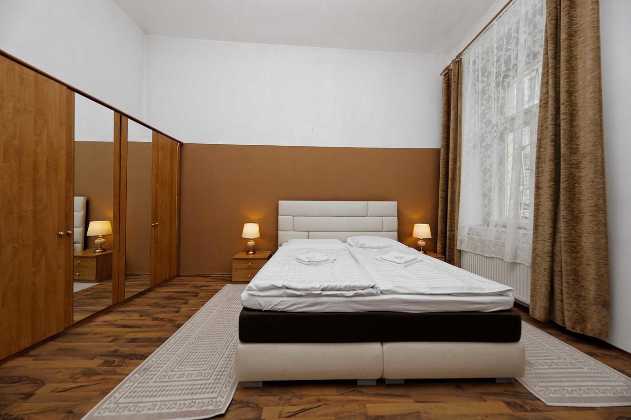 Apartments U Cisare ปราก ภายนอก รูปภาพ